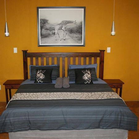 Kiburi Lodge @ Kruger, A Secluded Bushveld Getaway มาร์ลอทพาร์ค ภายนอก รูปภาพ