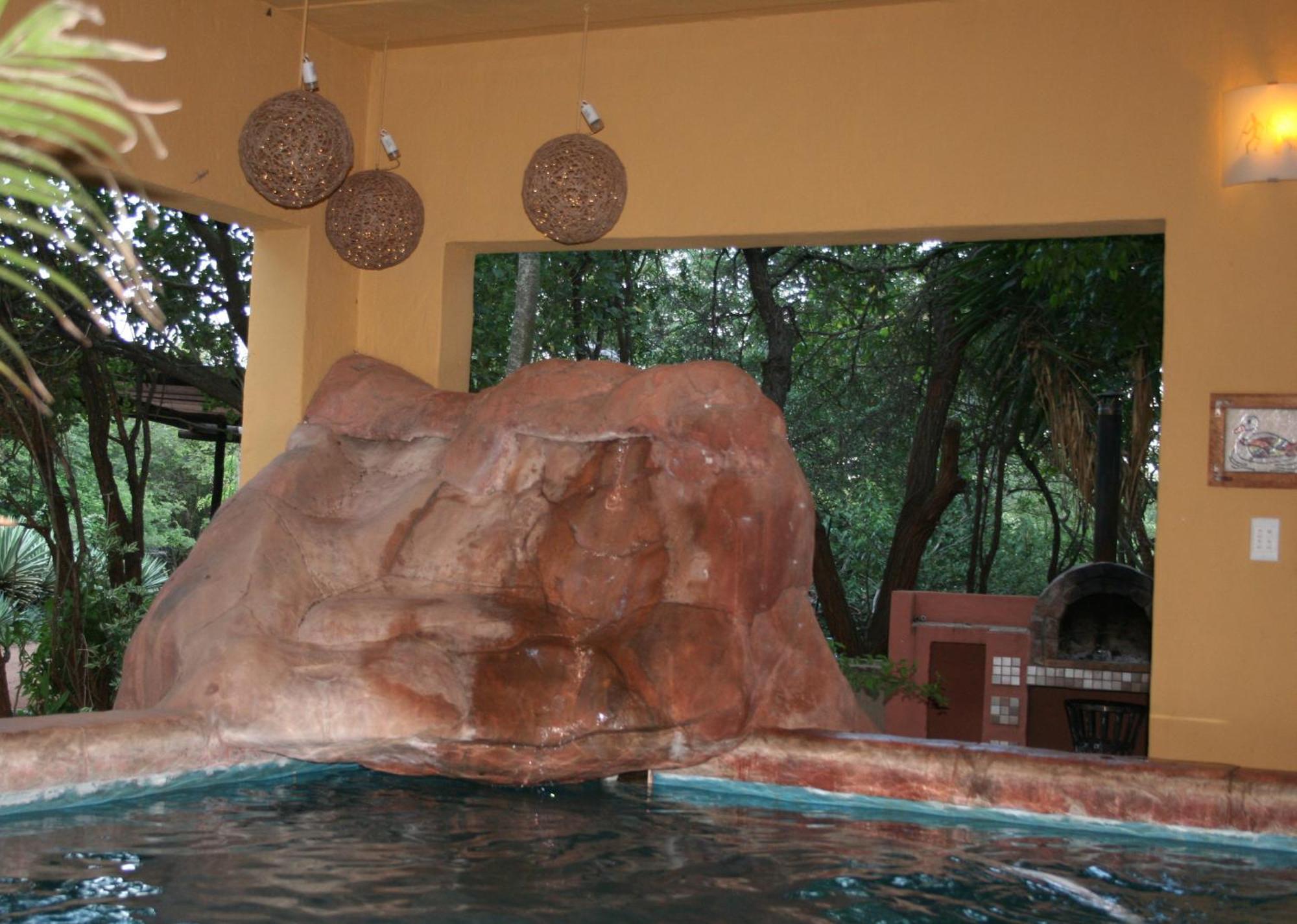 Kiburi Lodge @ Kruger, A Secluded Bushveld Getaway มาร์ลอทพาร์ค ภายนอก รูปภาพ