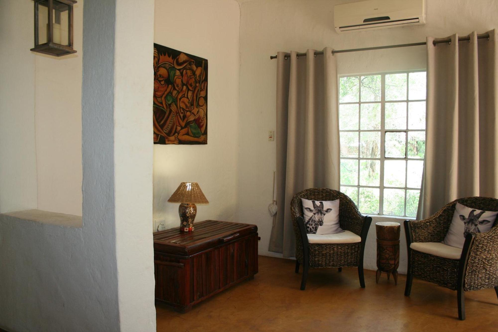 Kiburi Lodge @ Kruger, A Secluded Bushveld Getaway มาร์ลอทพาร์ค ภายนอก รูปภาพ